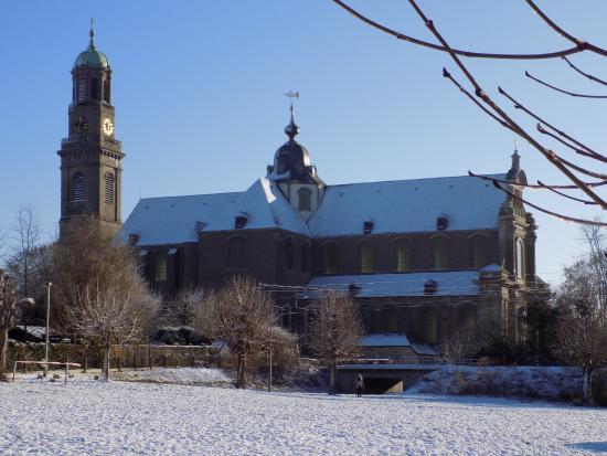 Onze-Lieve-Vrouw Hemelvaartkerk