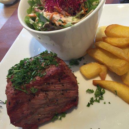 Gloria Grill Cafe