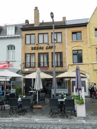 Break Cafe