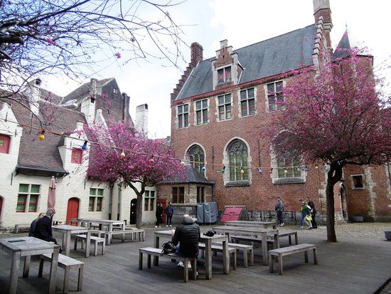 Het Huis Van Alijn